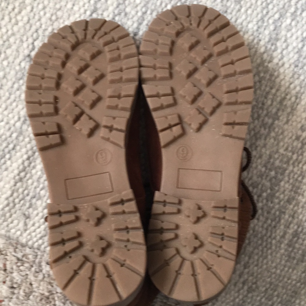 Universal Thread Boots - Picture 4 of 6